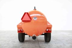 Cisterna fekální 2 100 l